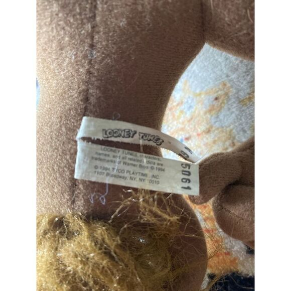 Rare vintage looney tunes Wile E Coyote tyco plush 90s small - Picture 3 of 6